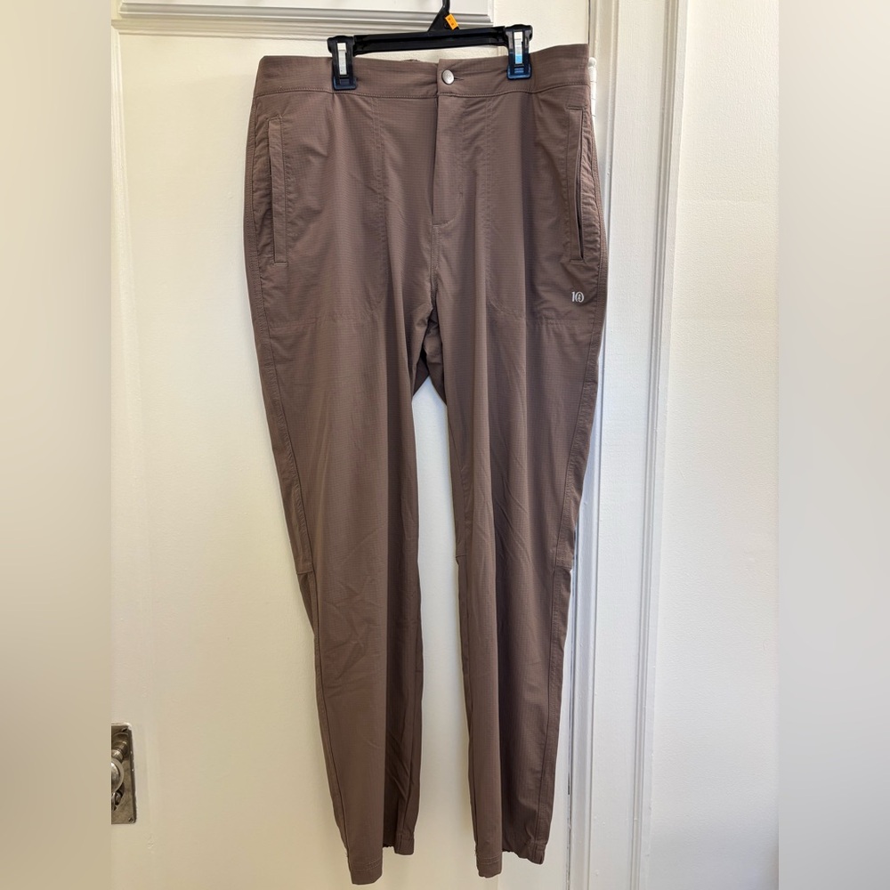 tentree Men's Tan Cargo Pants